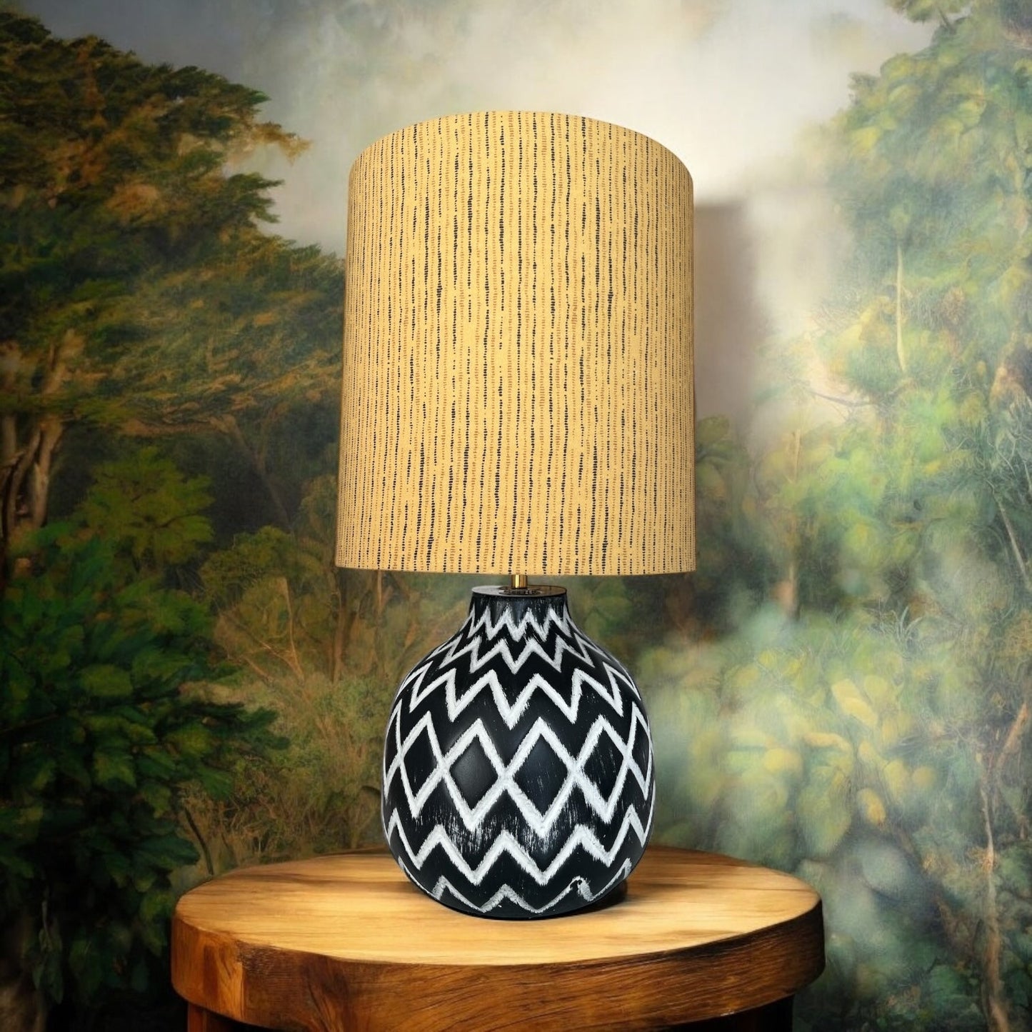 Lamia Table Lamp